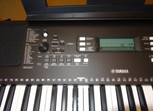 Фото синтезатора для занятий вокалом