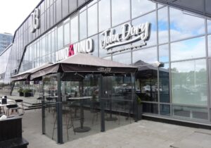 Фоновое озвучивание магазина настенными колонками - трансляционные колонки, фото и цена