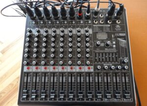 Комплект звука для Козловщинской средней школы - микшерный пульт для мероприятий