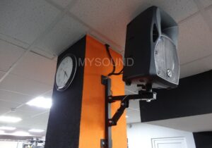 Озвучивание тренажёрного зала - колонка Topp Pro X8a на настенном креплении